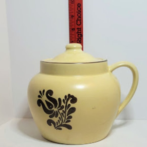 VINTAGE PFALTZGRAFF BEAN POT AND LID "VILLAGE" PATTERN MADE IN USA - Picture 2 of 5